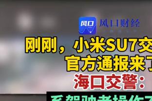 穿针引线！保罗上半场送出8次助攻盘活全队 另有2分3板入账